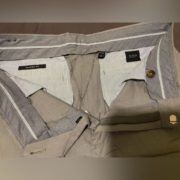 J Crew Men’s Chico Pants, waist 32, great condition - Picture 3 of 4